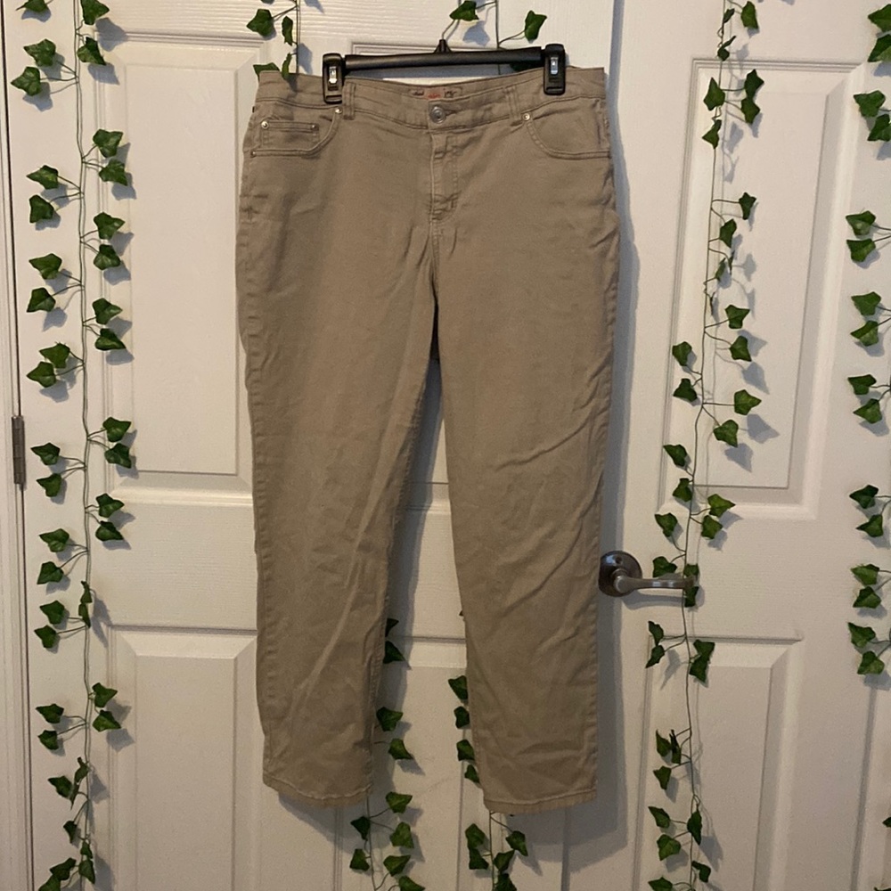 barely worn Just My Size khaki 16w jeans